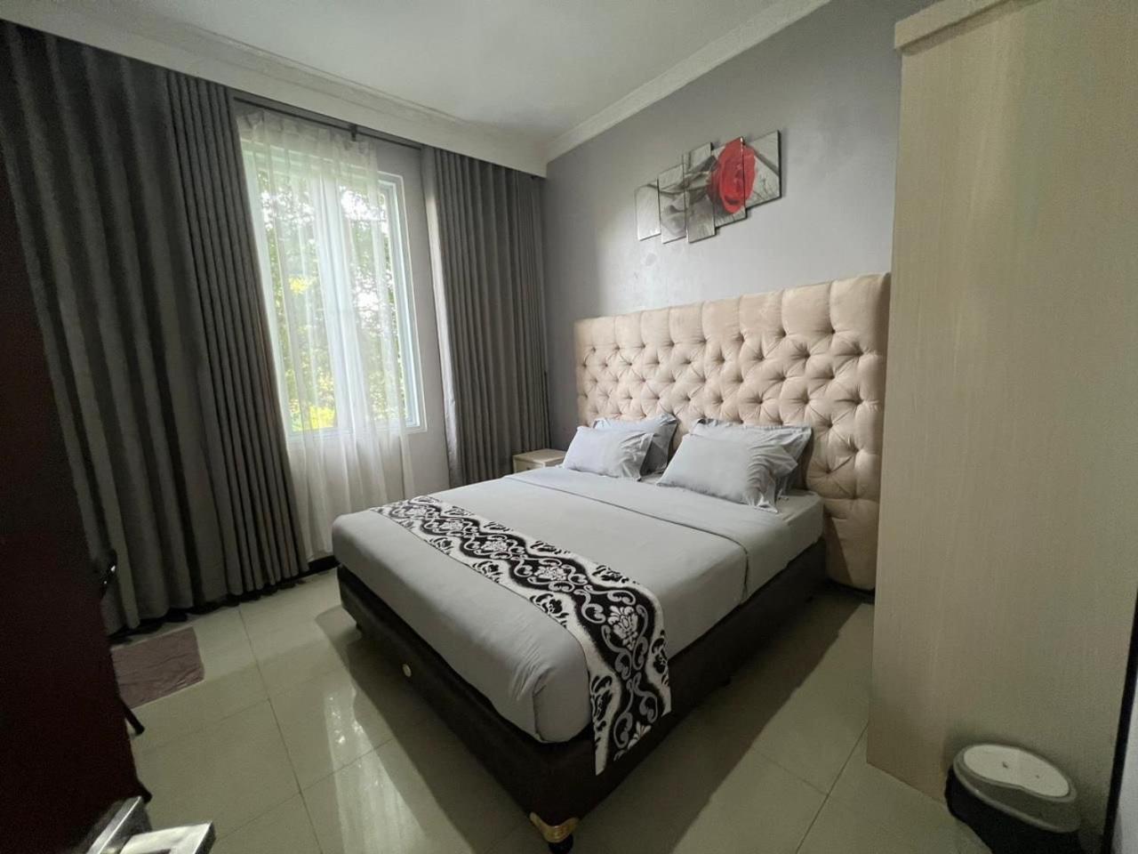 Avilla Puncak Luaran gambar